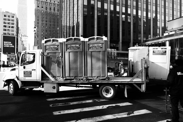 Best Portable bathroom rental  in Chandler, AZ